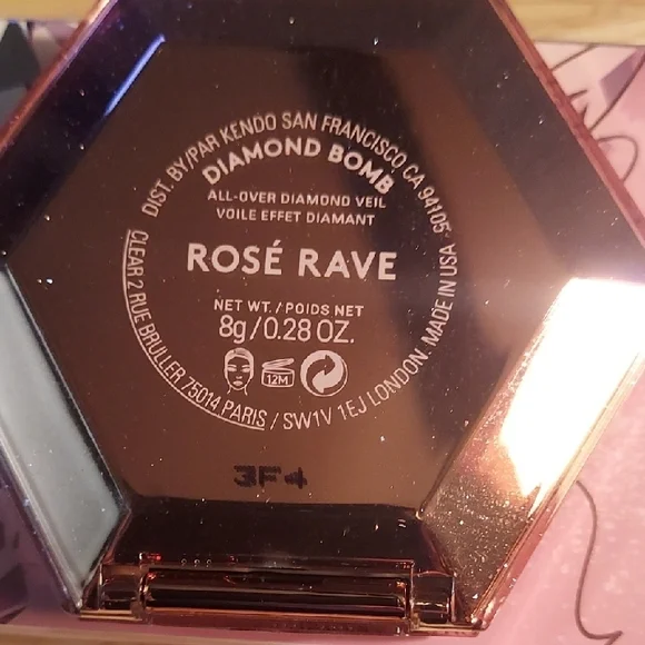 Fenty Beauty Diamond Bomb All-Over Diamond Veil - Pink - Picture 10 of 11